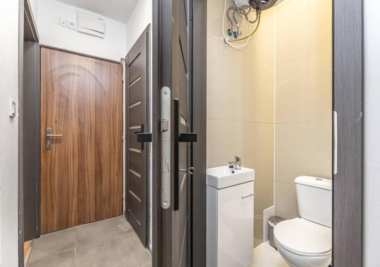 Elegance Apartments Praha Bagian luar foto